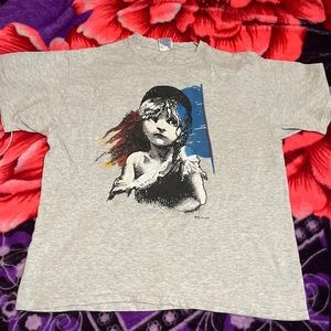 Les miserables vintage tee